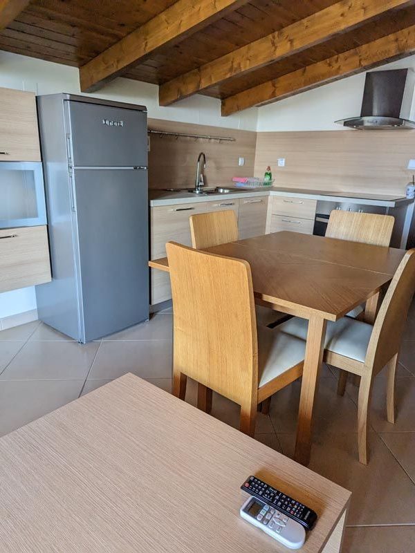 Samaras-Apartments10-rfh9k8u5pbrhvo1mqksj45z21g6pahjcqglzfla14w