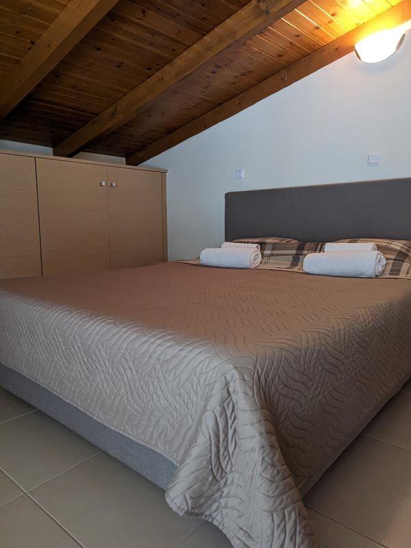 Samaras-Apartments18-r28pwcmksclatu5spe9iluvcjx66ovvwezxyeqq9mo